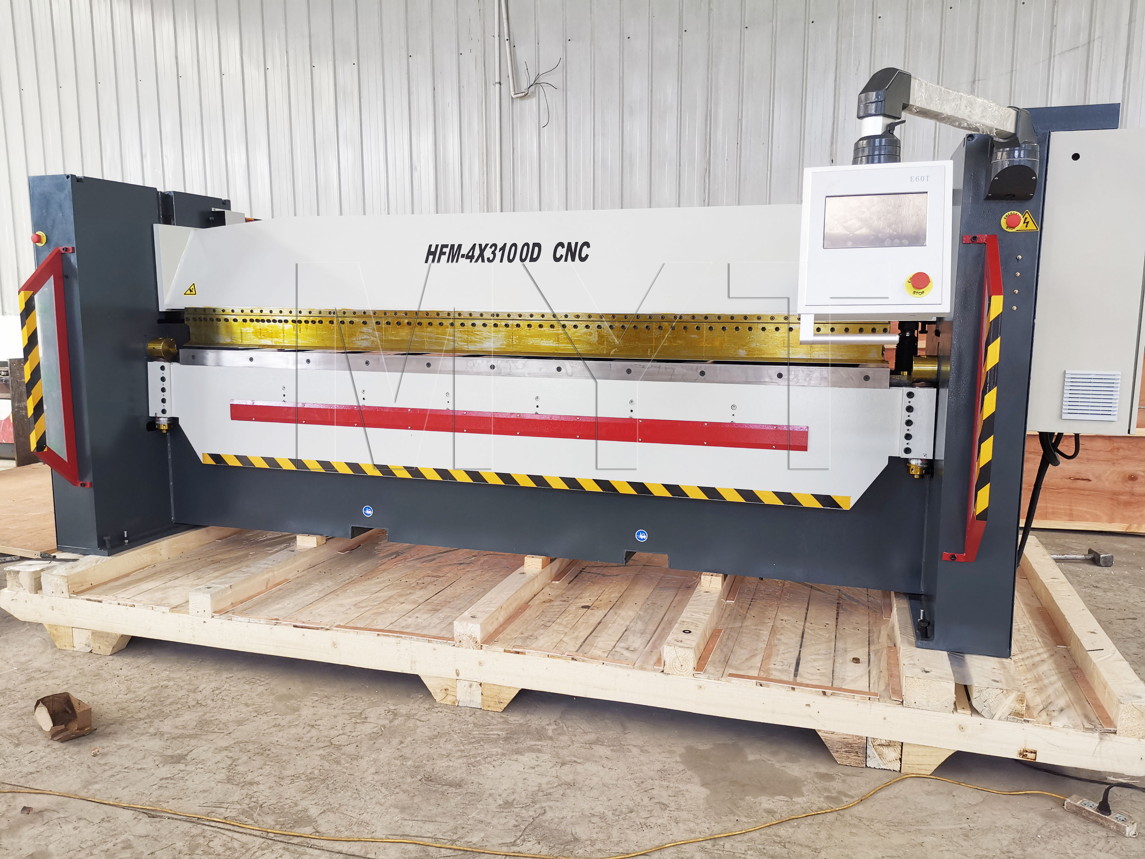 MYT HPS-4X2500 Hydraulic Box and Pan Brake 10' sheet metal folding machine