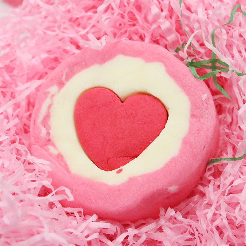 Pink Heart Shape Bubble Bar With Rose Flavor Bubble Bath Customized Private Label Valentine's Day