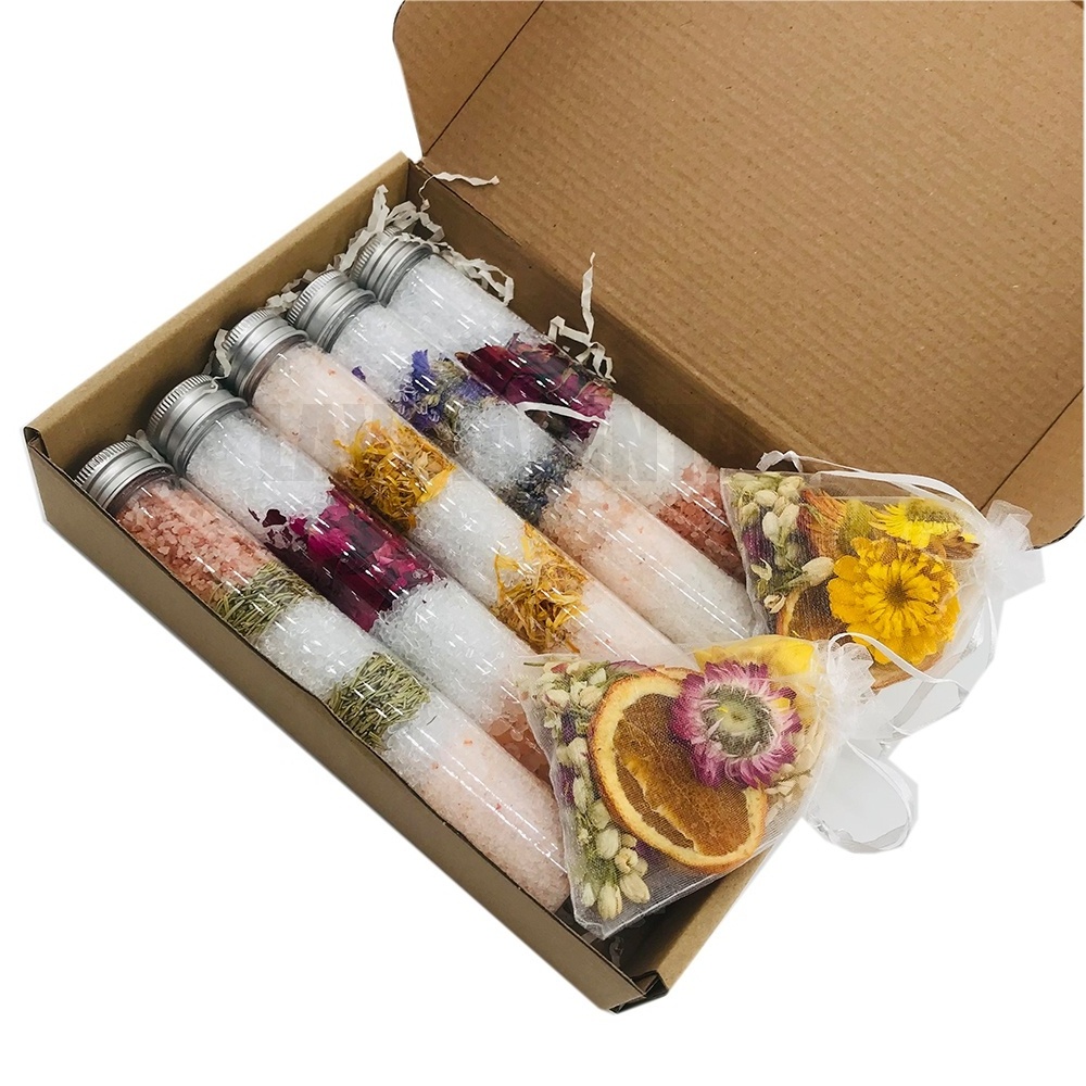 Botanicals and wellness aromatherapy bath salts Epsom Salt Bath Soaking Solution Gift Set Eucalyptus and Lavender