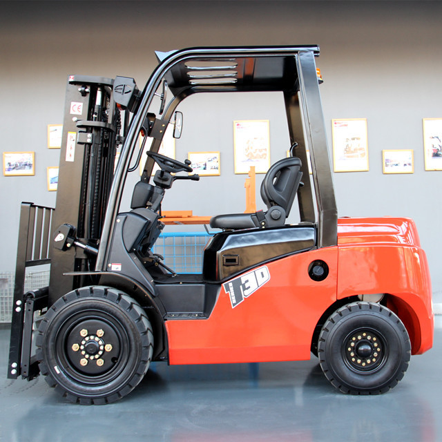 EP  1.5 ton imported engine internal combustion Gasoline/LPG forklift CPQD15T8