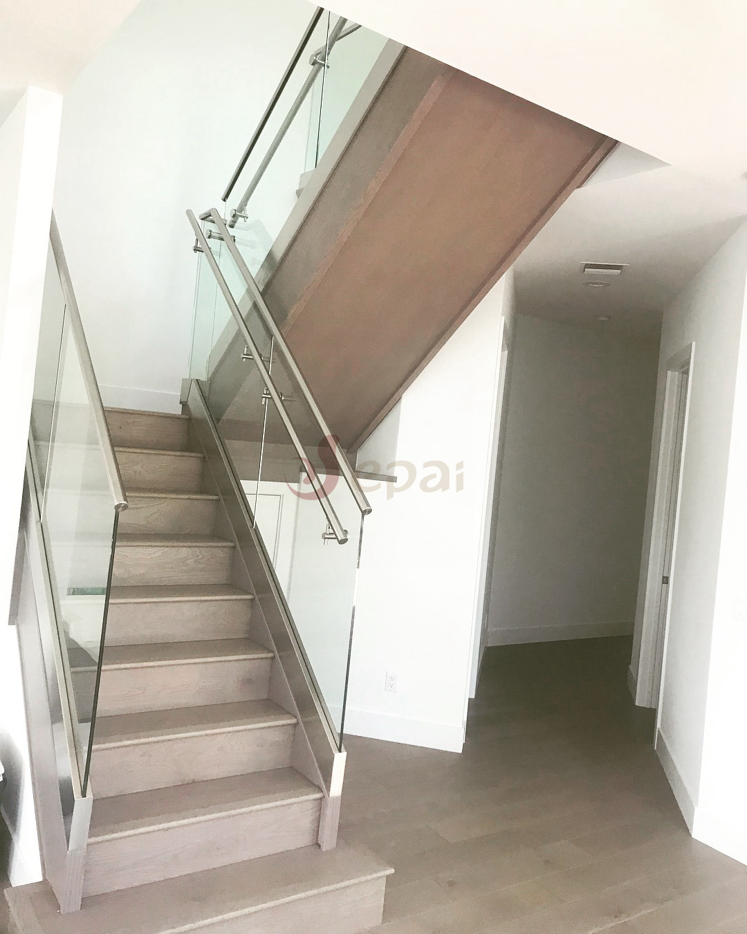 Hot design aluminium profile for glass railing with led light for balcony