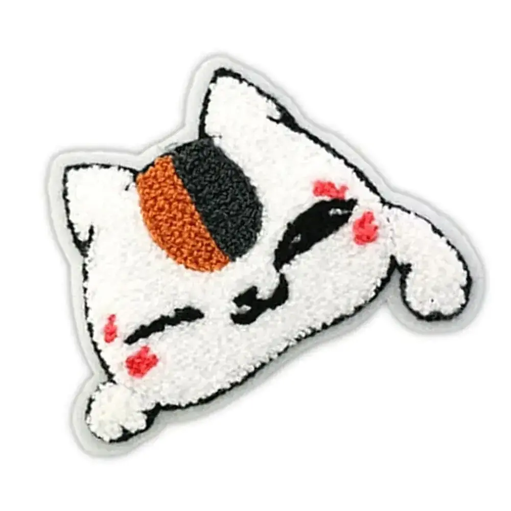 Factory Prices Custom Design Personalized Fashion Embroidered Patches / Heat Press Custom Badge Embroidery Patches