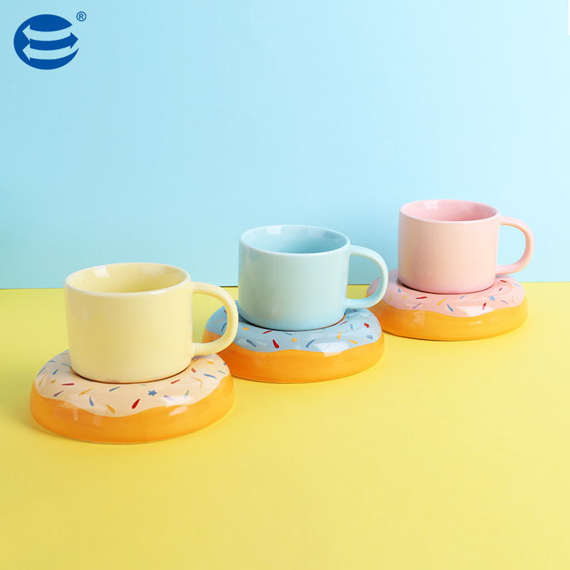 Wholesale Eco-friendly 220cc Ceramic Coffee Cup and Saucer Donut Shape Household Milk Tea Coffee Ceramic Cup