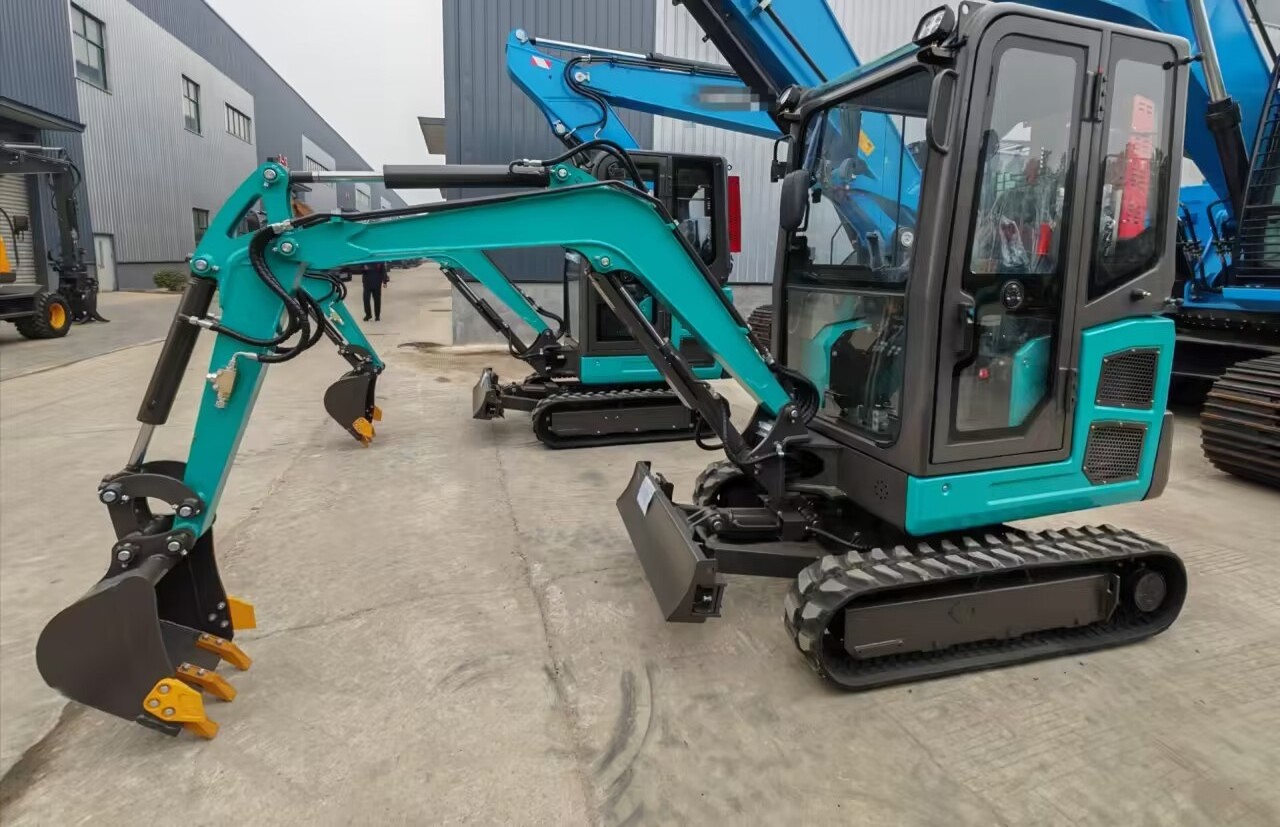 Factory Outlet !!! EPA/EURO 5 Chinese used mini excavator 2ton 1ton 1.7 ton excavator cabin and air condition 2 ton mini digger