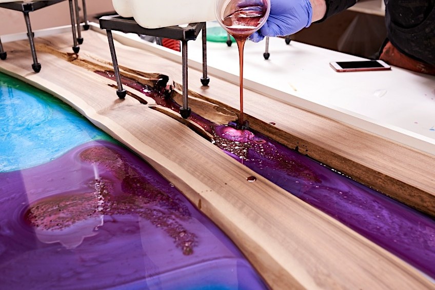 Epoxy Resin Kit, Crystal Clear Deep Pour Epoxy Resin for River Tables, Live Edge and Wood Filler