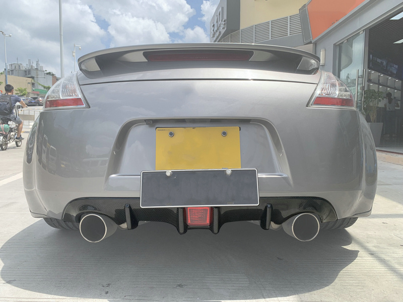 Carbon Fiber Car Parts 09 onwards for Nissan 370Z Z34 Rear Bumper Diffuser