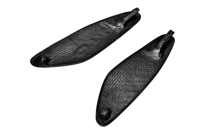 carbon fiber car parts for nissan Skyline R33 GTR Rear Spoiler 'GTR' Logo side End