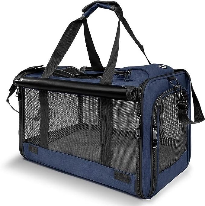 2024 hot selling dog cat pet carrier backpack bag dog carrier bag travel bag for dog pet carriers