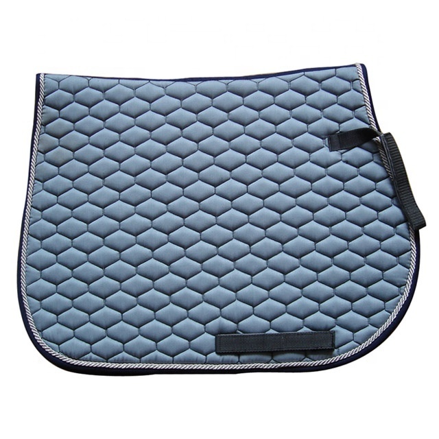 Cotton horse saddle pad jumping