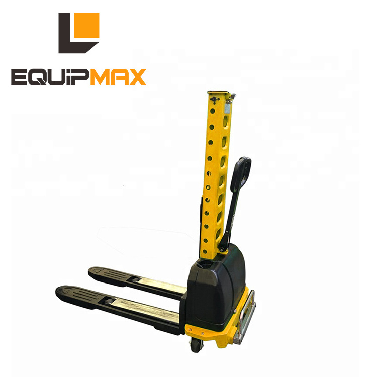 Equipmax 500KGS self loading electric stacker to load and unload the cargoes by the truck