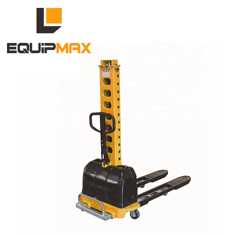 Equipmax 500KGS self loading electric stacker to load and unload the cargoes by the truck