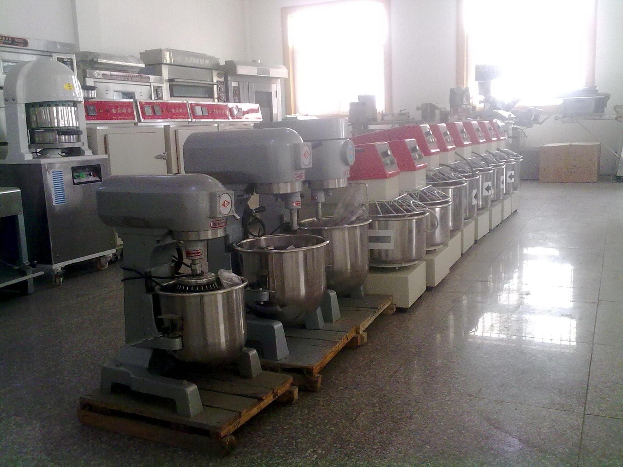 30L High Quality Planetary Mixer Spar Cake Mixer Good Price For Sale