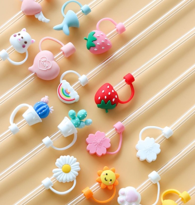 Hot Sell Cute Silicone Tips Cartoon Straw Toppers Covers Charms For Straws Reusable Straw Lid Dust Proof Cap