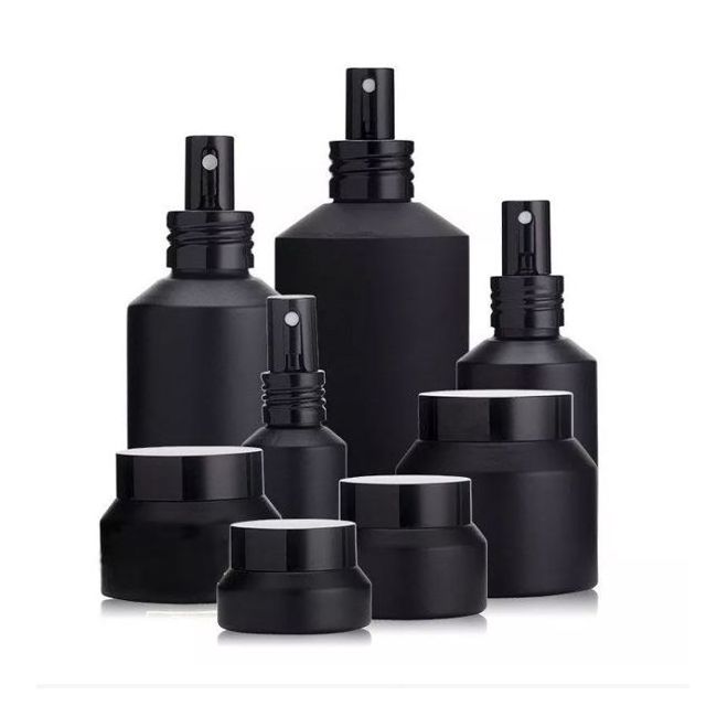 New Arrival Frosted Black Cosmetic Packaging Lotion Glass Spray Bottles Set