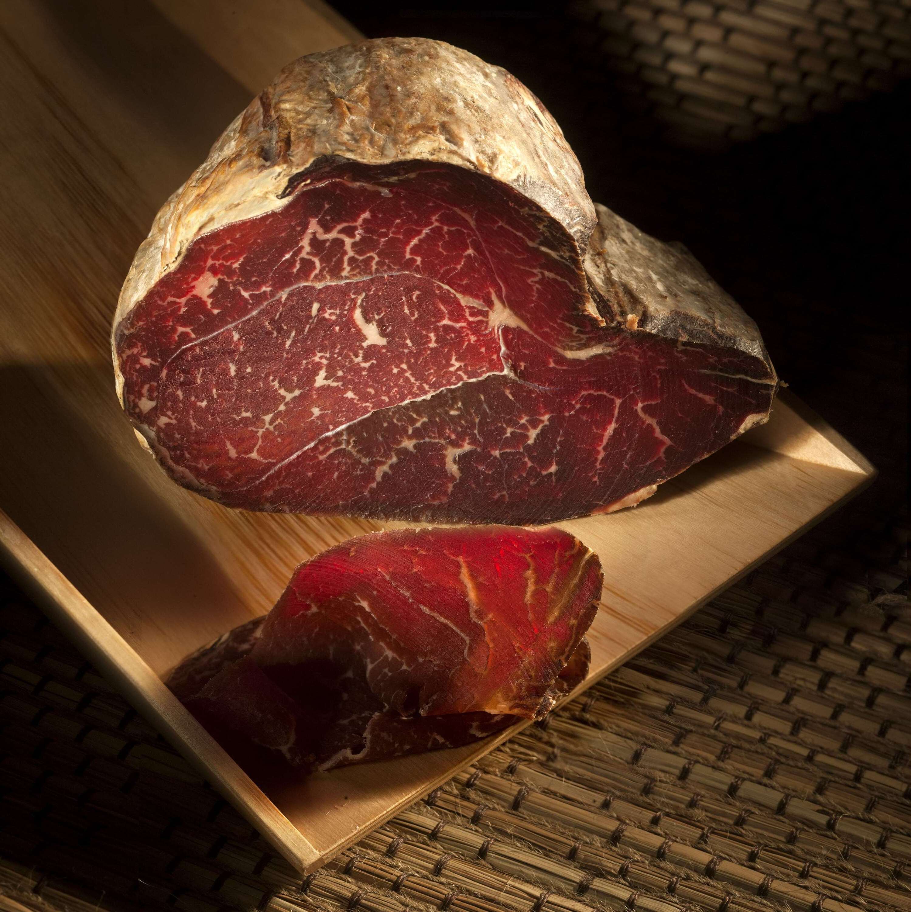 100% Halal smoked beef Cecina de Leon Centre Leg entire piece for supermarkets Restaurants Charcuteries butcheries