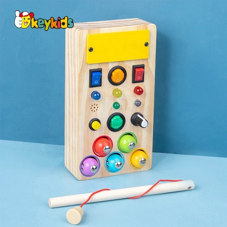 Educational learning sensory wooden busy circuit switch light board for kids W12D457