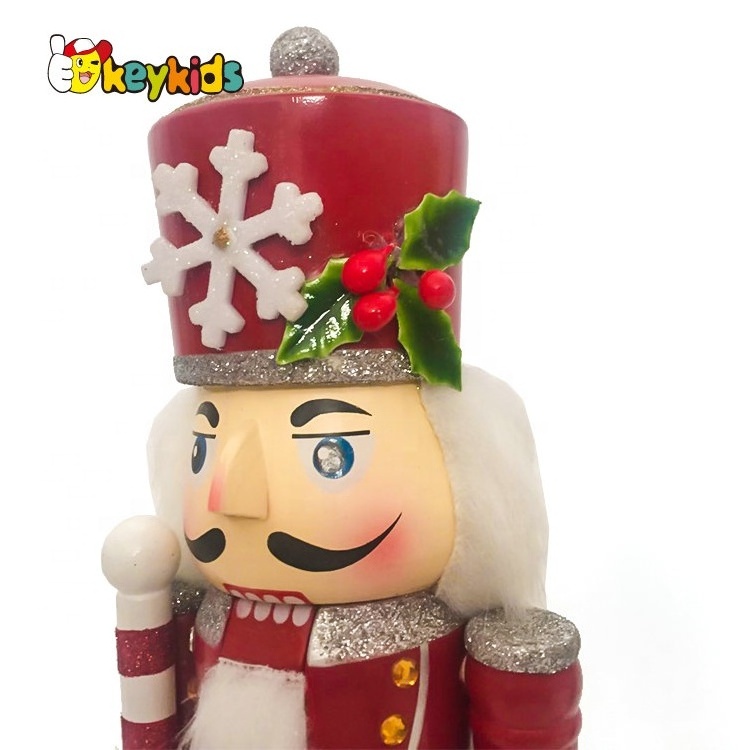 Customize plain wooden nutcracker for wholesale W02A344