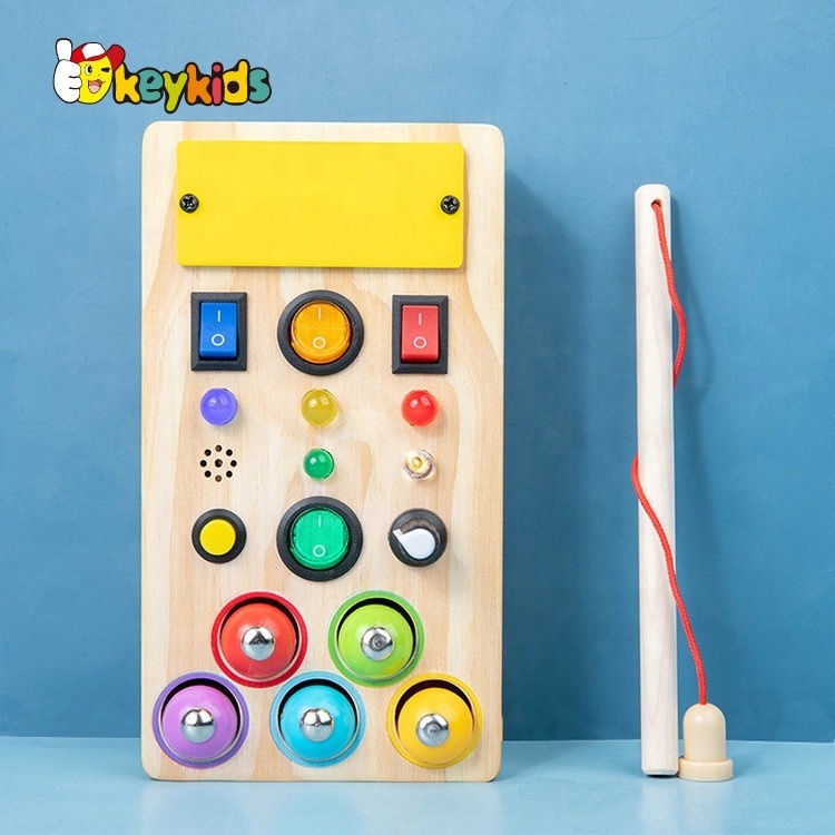 Educational learning sensory wooden busy circuit switch light board for kids W12D457