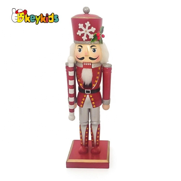 Customize plain wooden nutcracker for wholesale W02A344