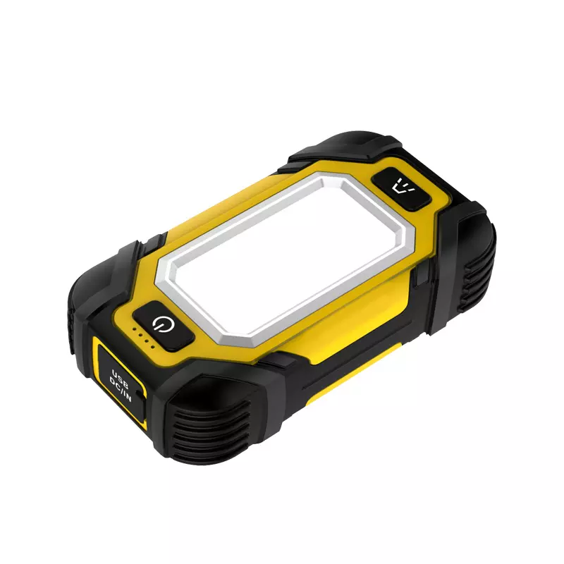 New Products 8000mAh IP65 Waterproof Outdoor Utility Lighting Flashlight Power Bank