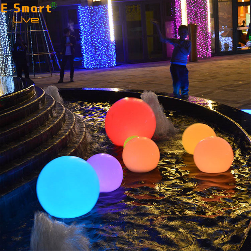 Modern Design Outdoor Hanging Globe Light Solar Waterproof LED Chandelier Ball Battery Operated Garden Restaurant Plastic