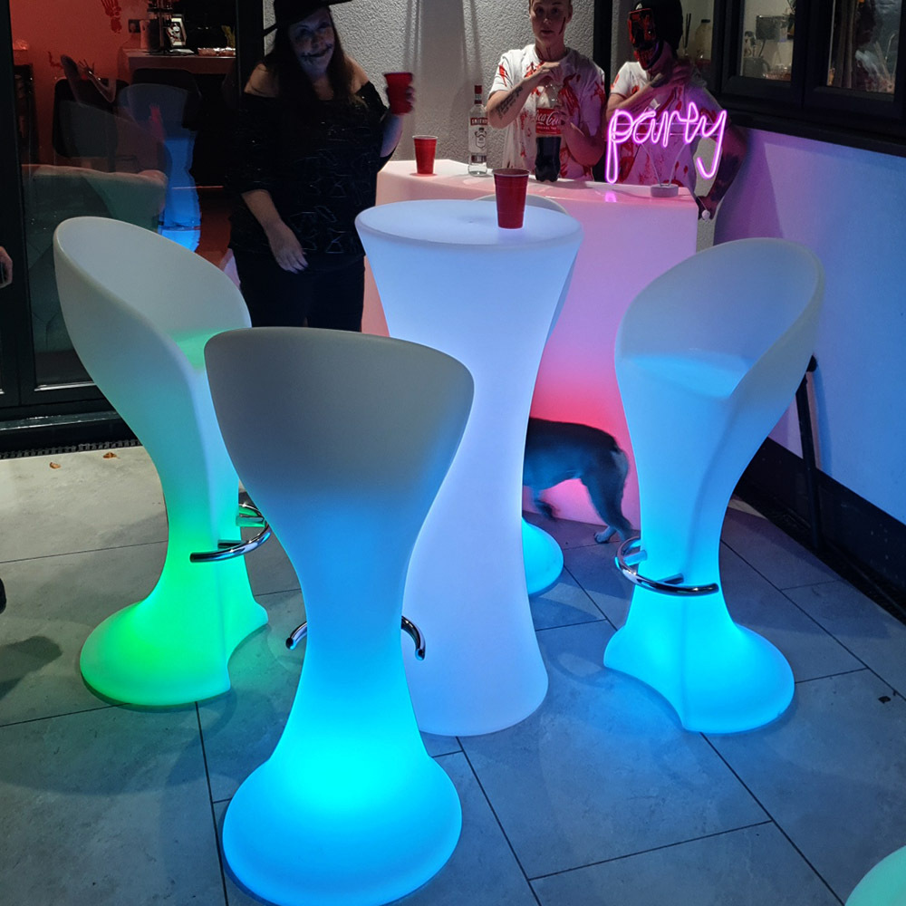 event party wedding commercial furniture sofa /outdoor sofa set plastic garden furniture led tables and bar chairs used