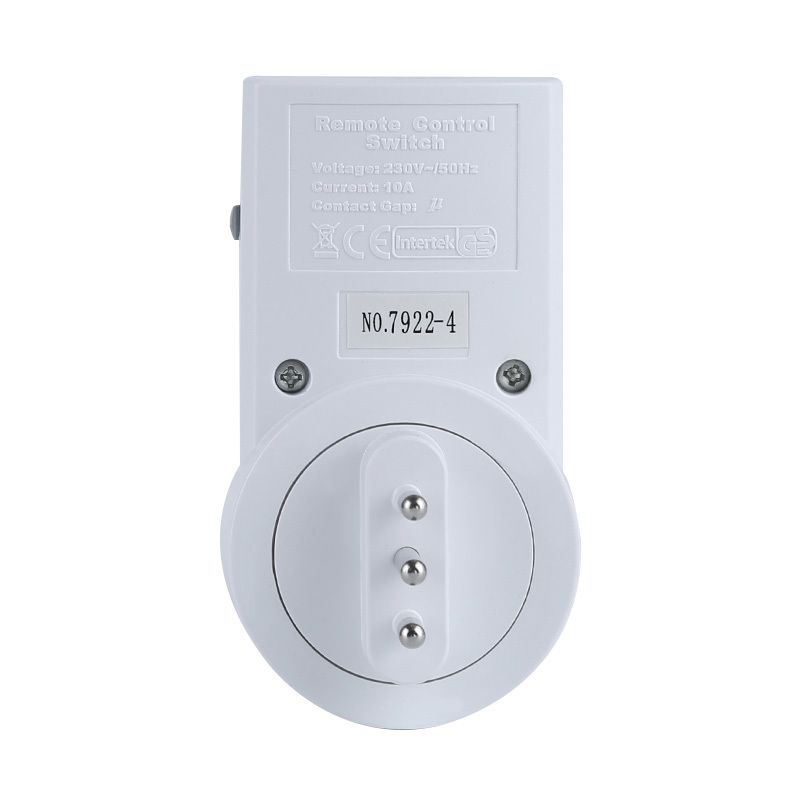 Italy Standard Smart Plug Mini Wireless Outlet Remote Control Intelligent Socket