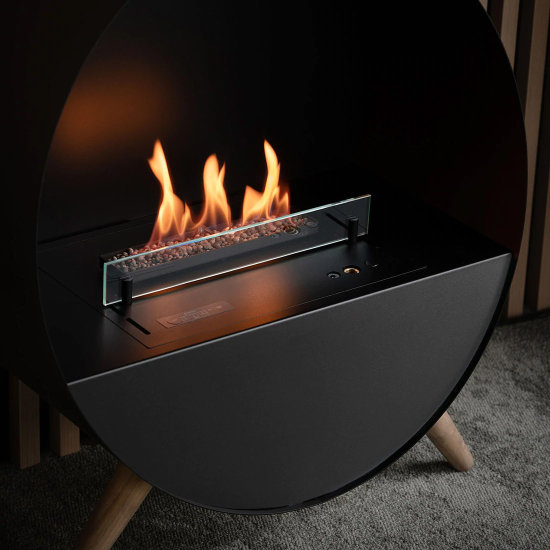 Hanging wall Eye-catching design unique indoor steel bioethanol alcohol fireplace fire pit