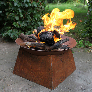 Esschert Design FF149 unique rusty iron fire pit outdoor fireplace with chimney 22in fire pit wood burner