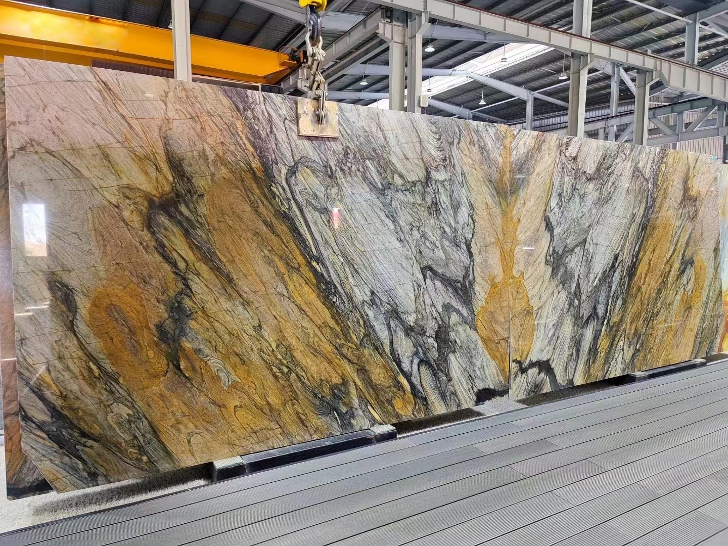 Brazil Natural Stone Veneer Sandalus Gold Brown Granite Quartzite Slabs Wall Floor Panel Tiles Factory Manufacturer Good Price