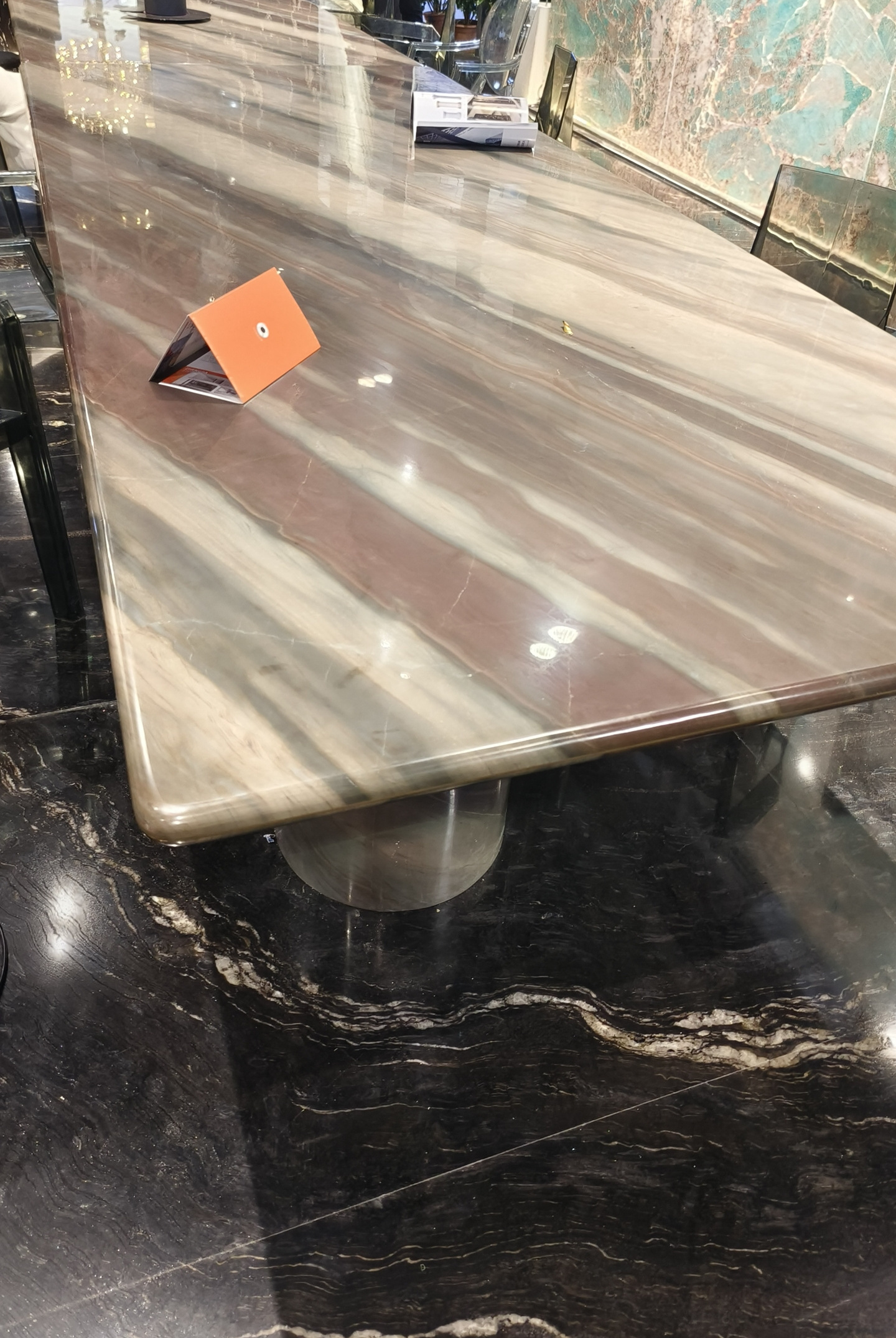 Premium Quality Classic Luxury Brazil Polished Elegant Brown Quartzite Slabs Countertops