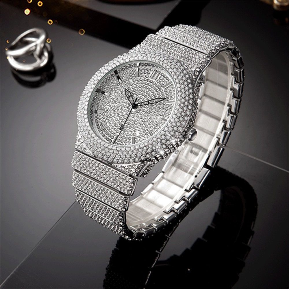 Wholesale Luxury Gold Quartz Date Fully Diamond Watches Men Wrist Gold Starry Sky Bling Hip Hop Iced Out Watch