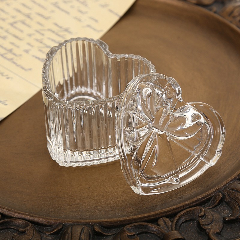 Small Pink Empty Glass Heart Shaped Candle Jars with Lid Clear Votive Holders for Weddings