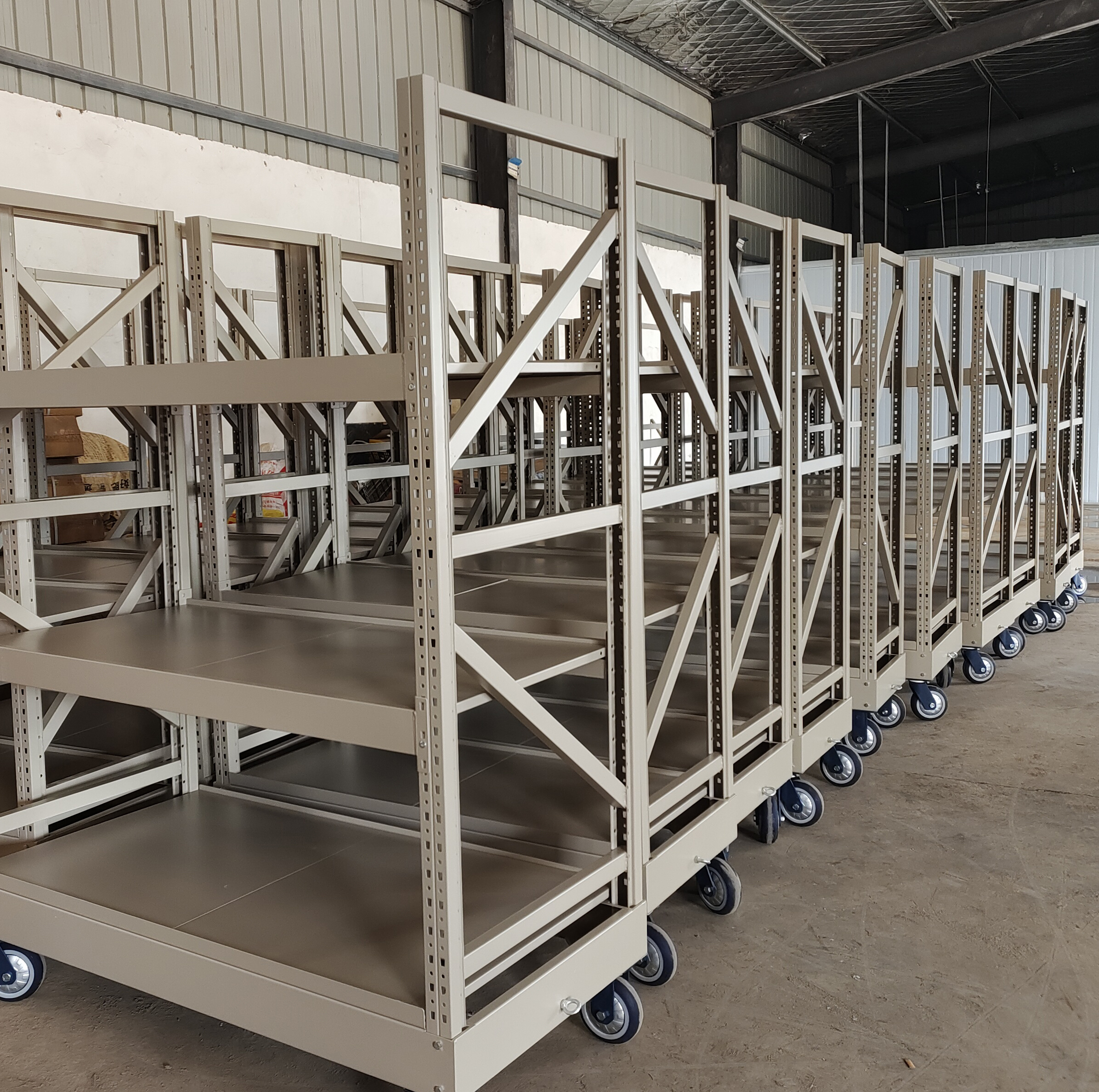 storage shelves metal steel Warehouse racking selective racks powder coated shelves 4-7 layer heavy duty rack with wheels