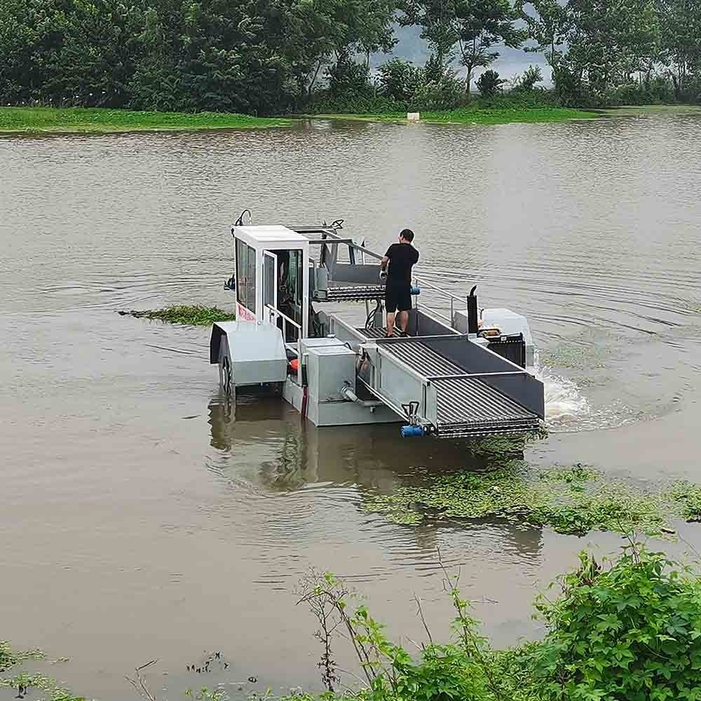 Water Weed Harvester river trash cleaning machine clean floating garbage boat river clean machine