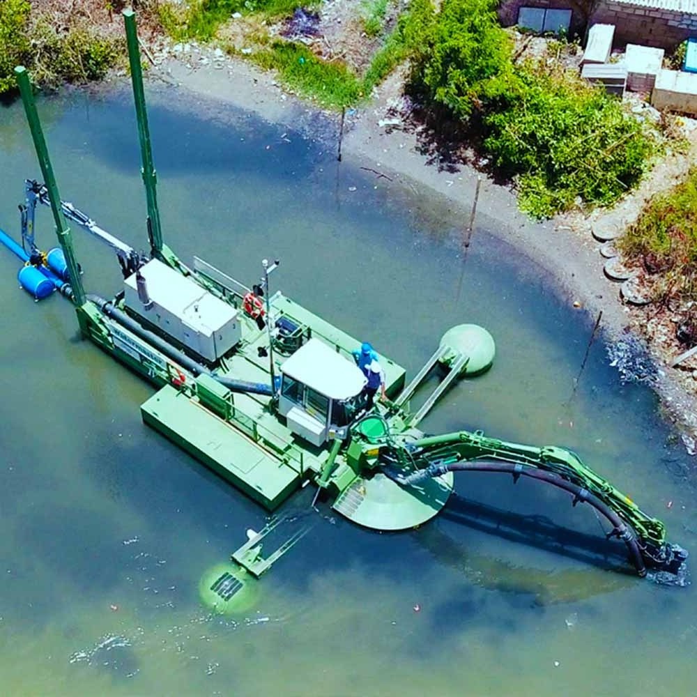 Amphibious Dredger 6.5m Dredging Depth with Cutter Pump