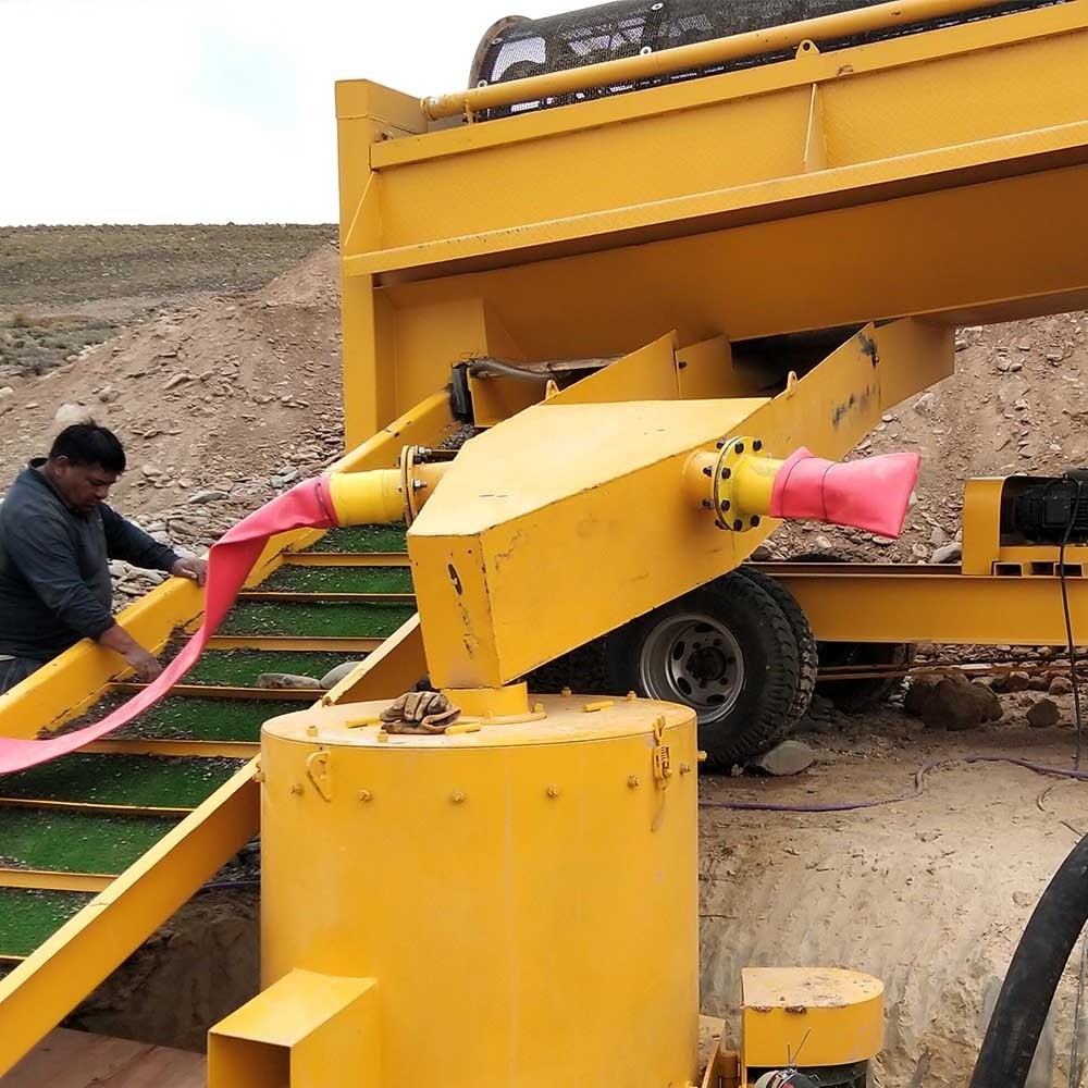 Africa hot sale small trommel 200 tph alluvial gold mine washing plant for sale