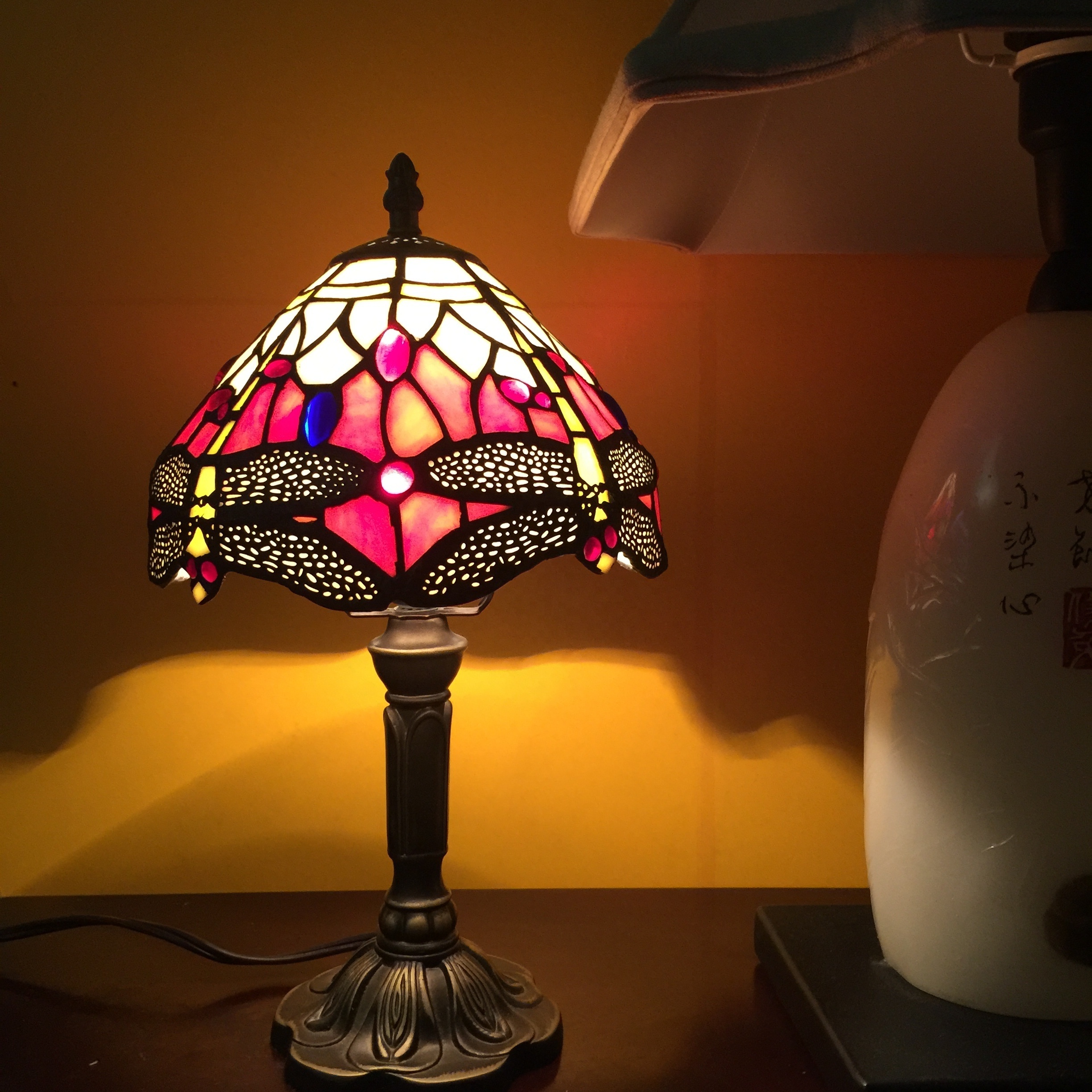 8 Inch Manufacturer Direct Antique Style Stained Glass Tifany Table Lighting Dragonfly Lamp for Cafe Hotel Restaurant