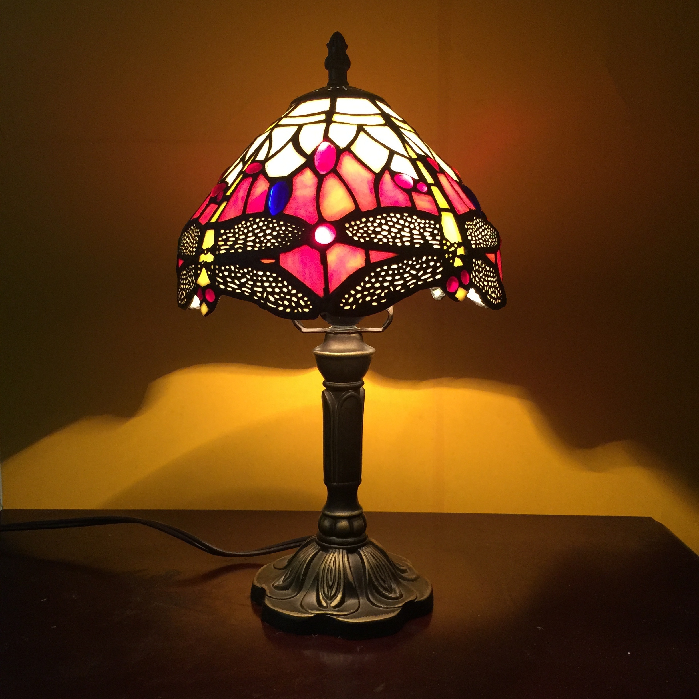 8 Inch Manufacturer Direct Antique Style Stained Glass Tifany Table Lighting Dragonfly Lamp for Cafe Hotel Restaurant