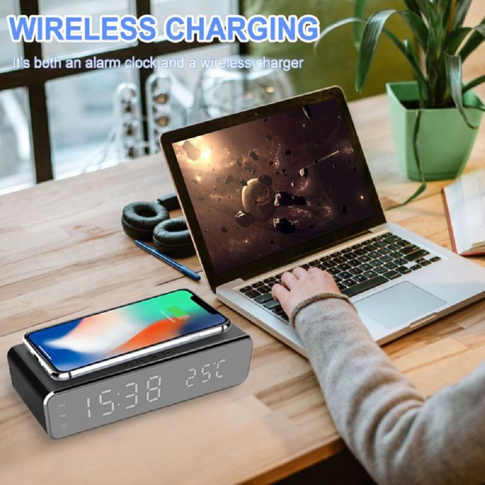 Hot  sell Multifunctional 3 in 1 clock Wireless phone  charger with LED office Lamp +temperature display