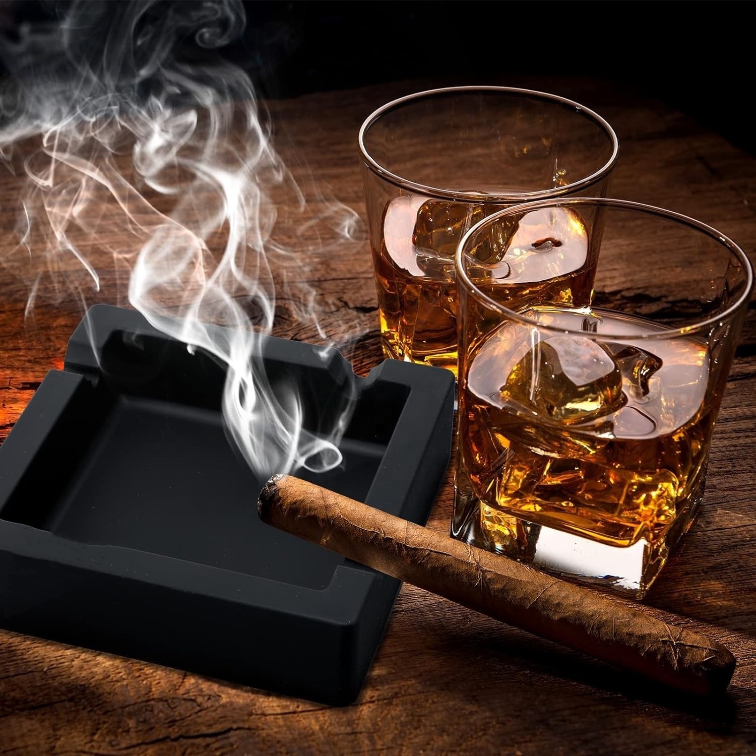 Custom logo Outdoor cigar Ashtray Square Silicone Ashtray Heat Resistant Deep Cool Ashtrays for Christmas Gift