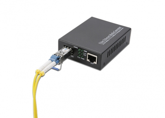 Price SFP Type Media Converter 10/100/1000Base Gigabit Fiber Optical Industrial Managed Ethernet Media Converter