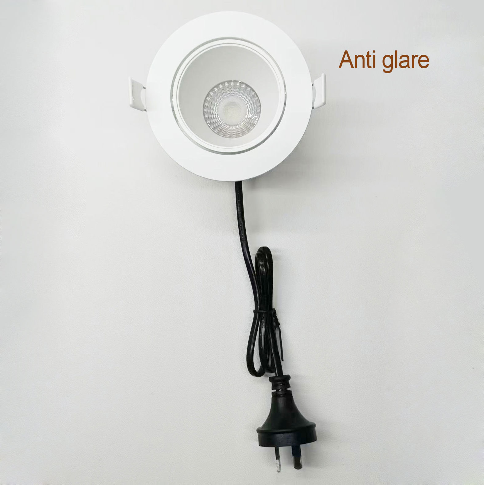 SAA Australia standard dimmable tri colors cct ajustable anti glare recessed led down light for hotel commercial