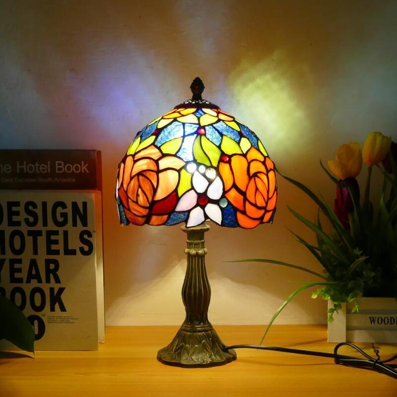 Wholesale Imitation Tiffany Style Lighting Lamps Shade European Retro Tiffany Multi-variety Stained Glass Table Lamp