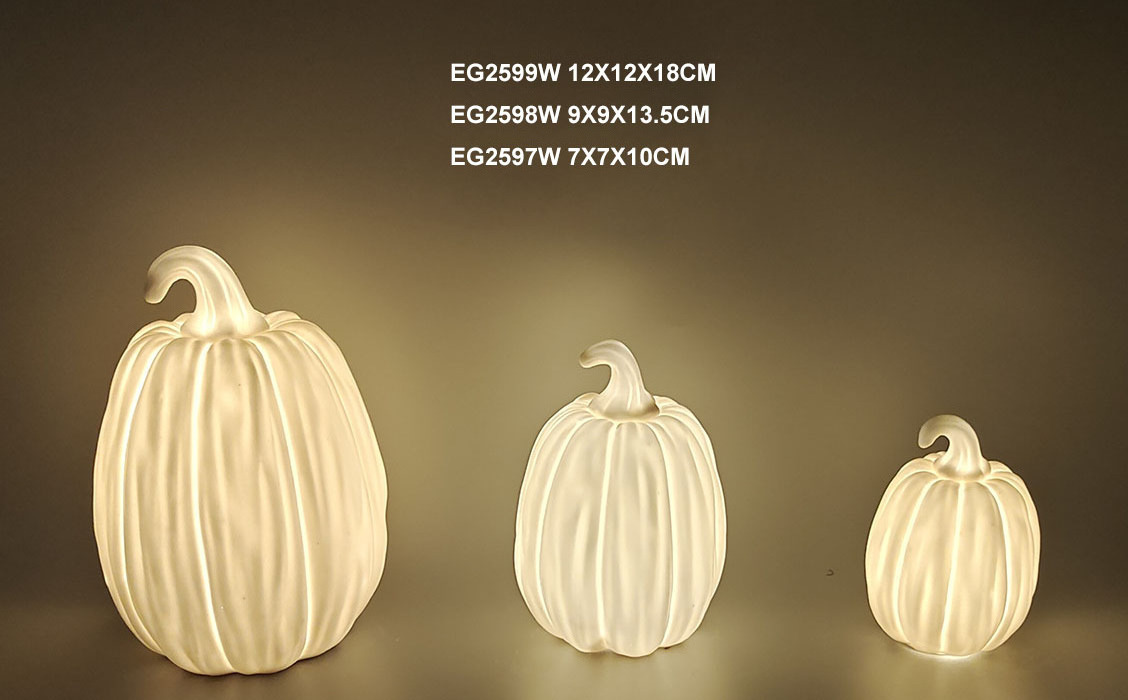 Wholesale Halloween Decoration ceramic Porcelain  Pumpkin  Led Light  Crafts for Home Decor