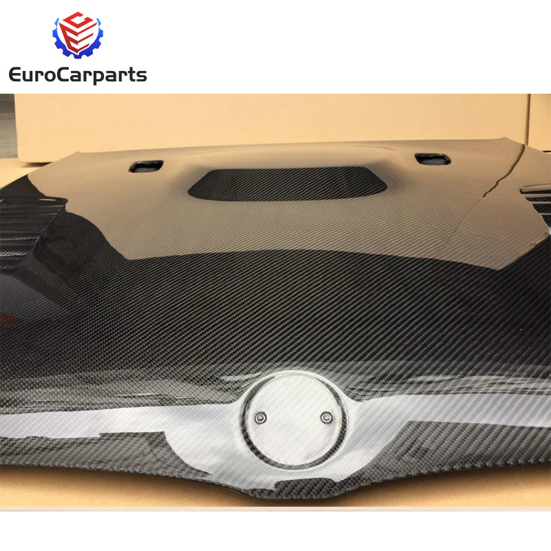 E92 M3 front hood for E90 E92 E93 front scoop V design front hood M3 carbon hood 2008~2013year Car Bonnet