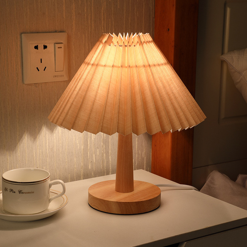 Creative LED USB Dimmable Remote Control Wood Base Table Lamp Desk Light Bedside Reading Lamp