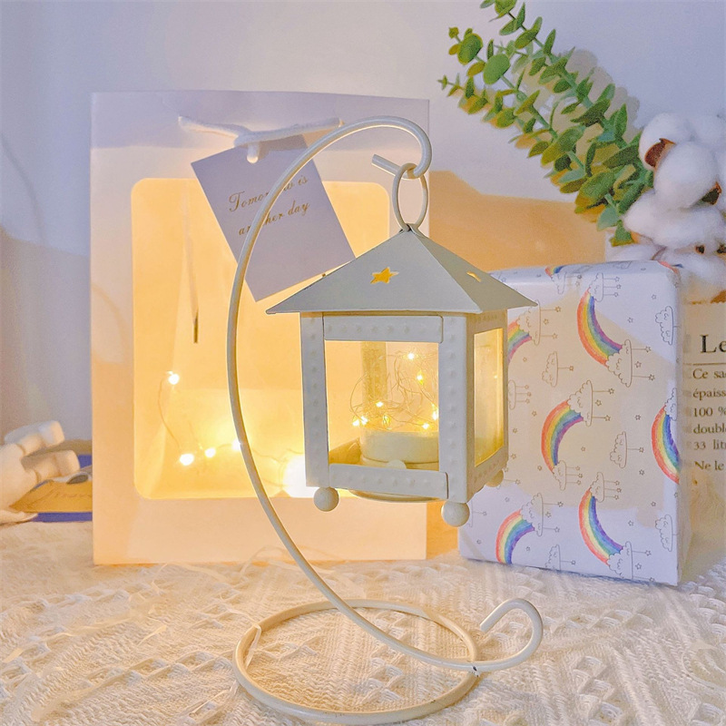 Warm Nice Led Candle Lantern With Bracket Hanging Lantern Wind Light For Gift Christmas Fairy Wedding Holiday Party Event Decor