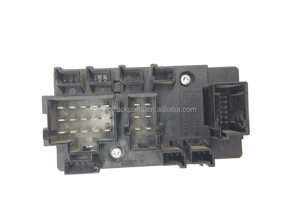 A9434460323 Heavy Duty European Truck Switch Parts MB Actros Truck Hazard Warning Light Switch