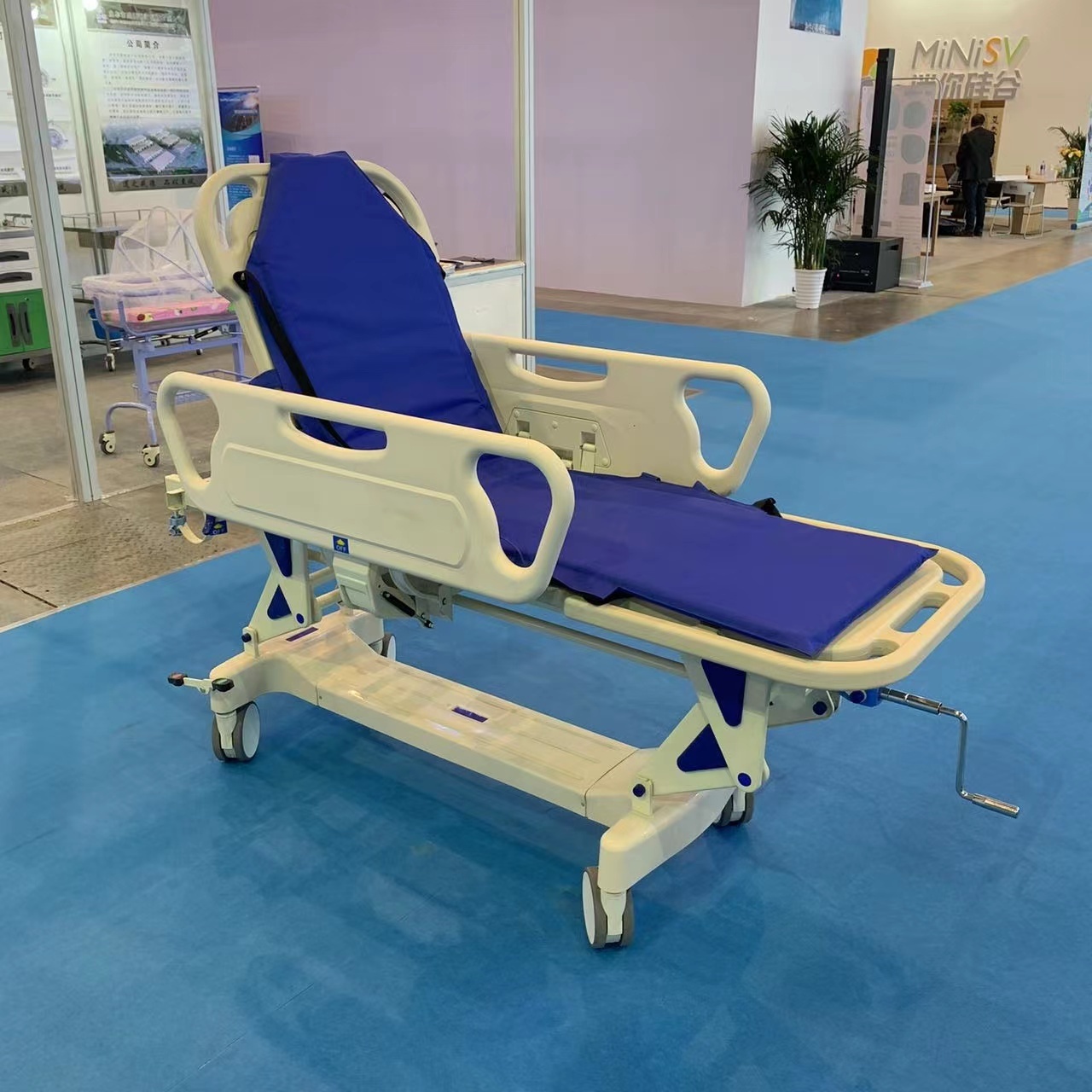 EU-0261 Emergency Bed Stretcher Trolley Medical ABS Plastic Hospital Patient Transport Ambulance Stretcher